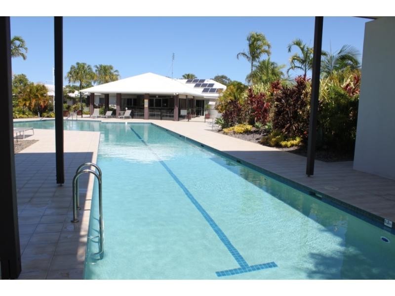 Villa 99/239 Kawana Way, Parrearra QLD 4575