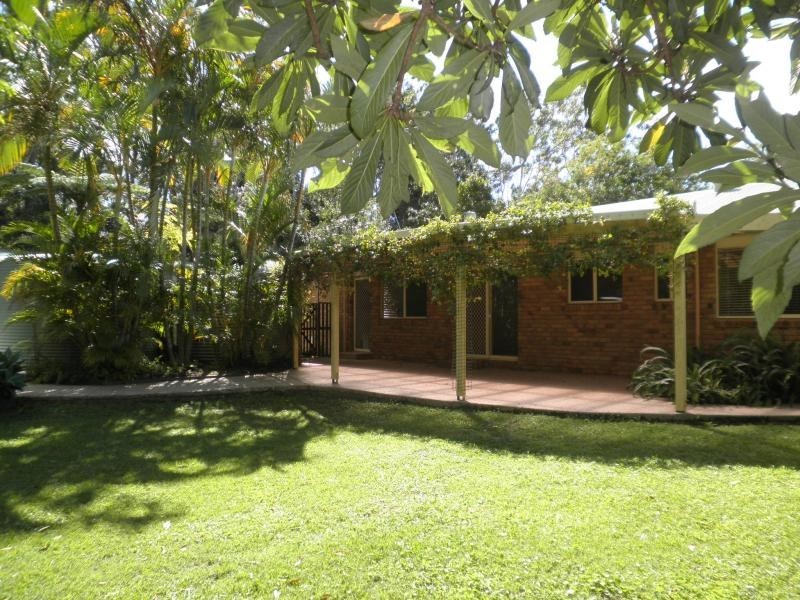 4 Tamarin Street, Mapleton QLD 4560