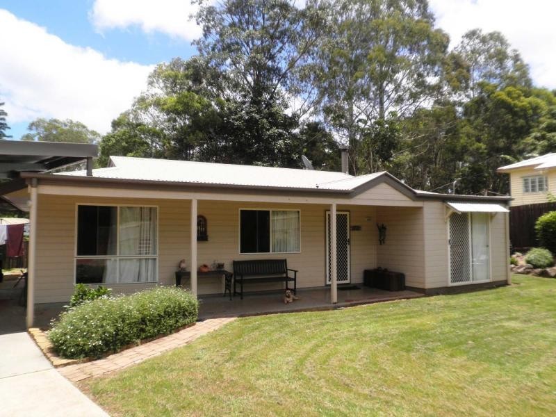 12 Honeysuckle Drive, Montville QLD 4560