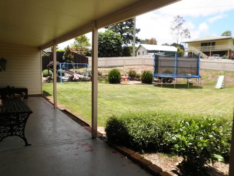 12 Honeysuckle Drive, Montville QLD 4560