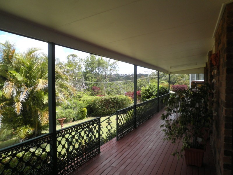 7 Maple Avenue, Mapleton QLD 4560