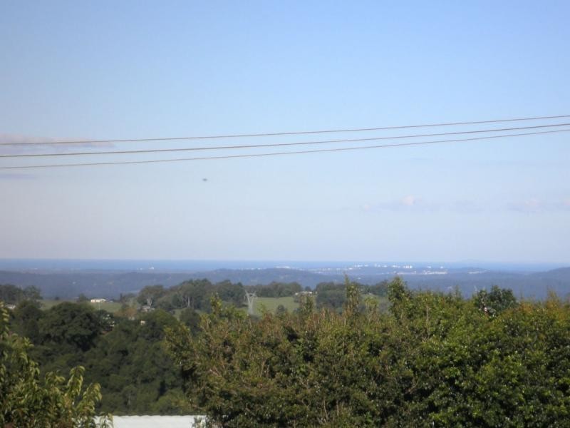 7 Maple Avenue, Mapleton QLD 4560