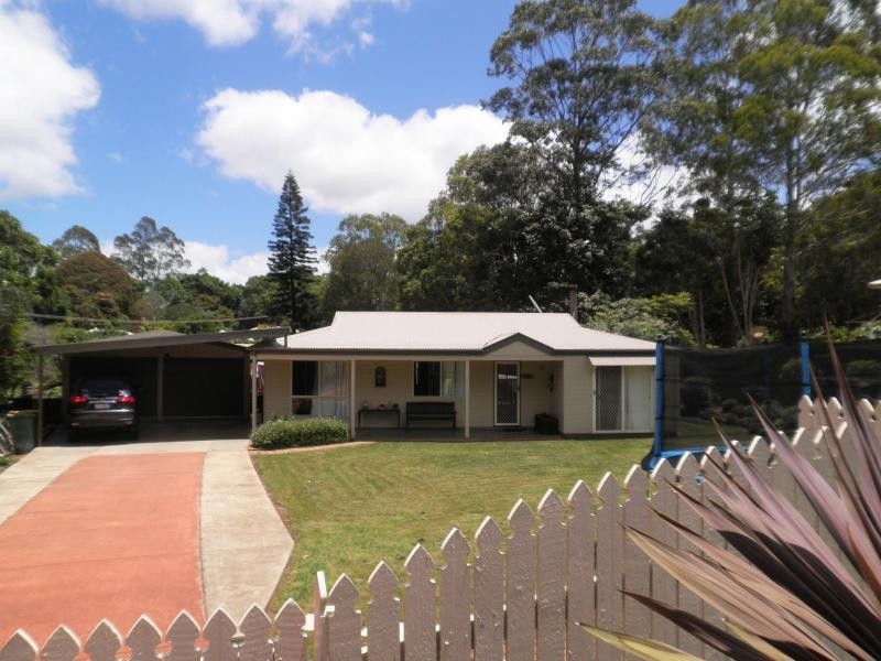12 Honeysuckle Drive, Montville QLD 4560