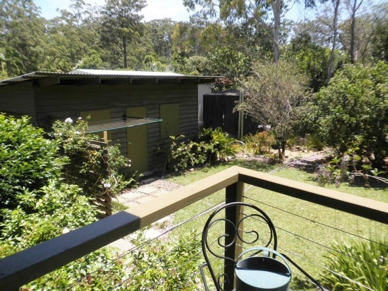 8 Tamarin Drive, Mapleton QLD 4560