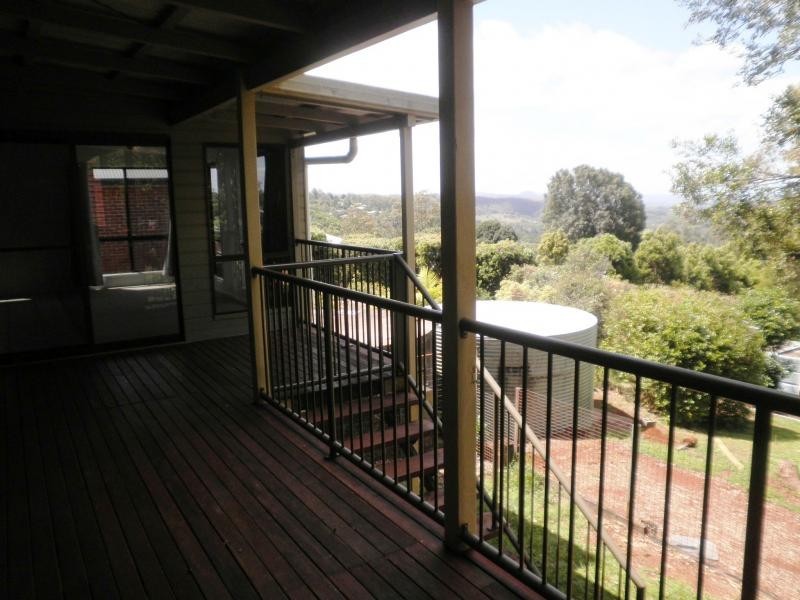 20 Kingsview Drive, Mapleton QLD 4560