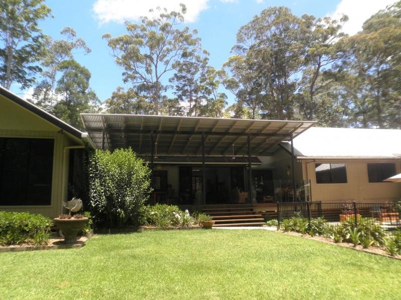 Mapleton QLD 4560