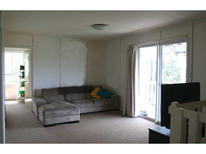 19 Deodar Court, Mapleton QLD 4560