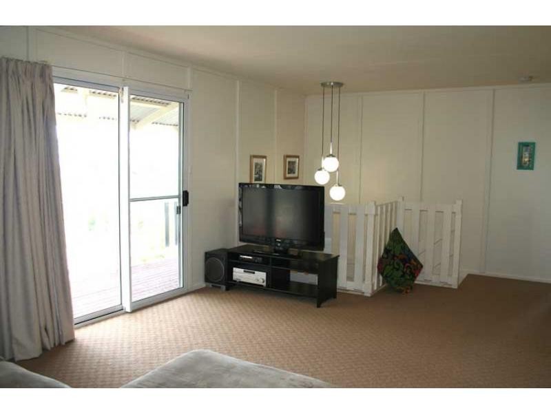 19 Deodar Court, Mapleton QLD 4560