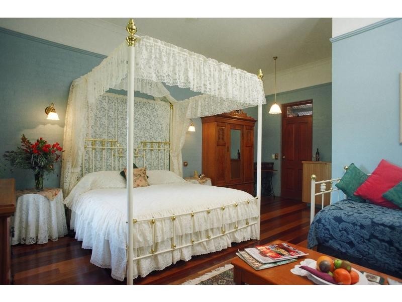 37 Western Avenue, Montville QLD 4560