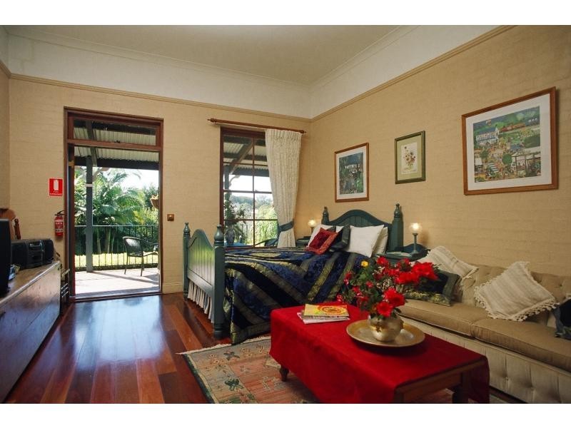 37 Western Avenue, Montville QLD 4560