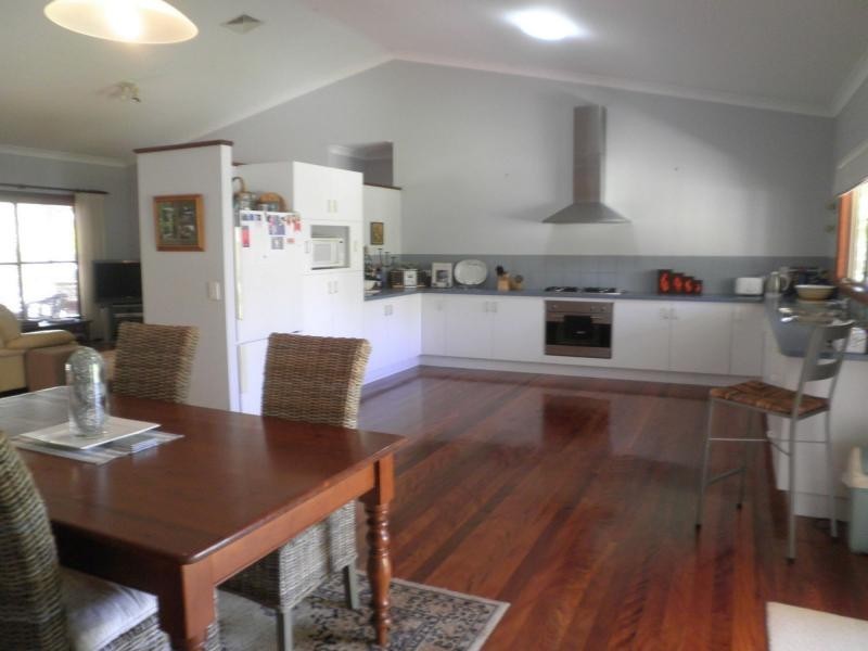 61 Post Office Road, Mapleton QLD 4560