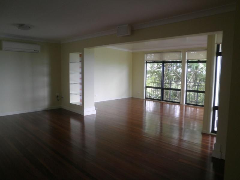 21 Juniper Court, Mapleton QLD 4560