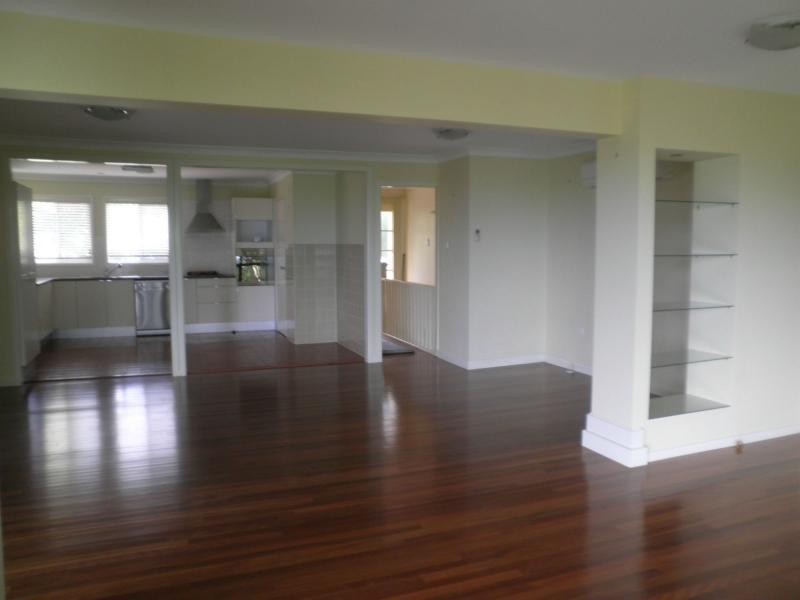 21 Juniper Court, Mapleton QLD 4560