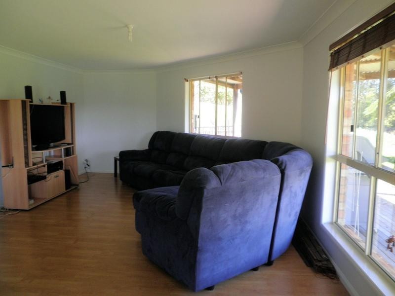 42 Johnson Road, Mapleton QLD 4560