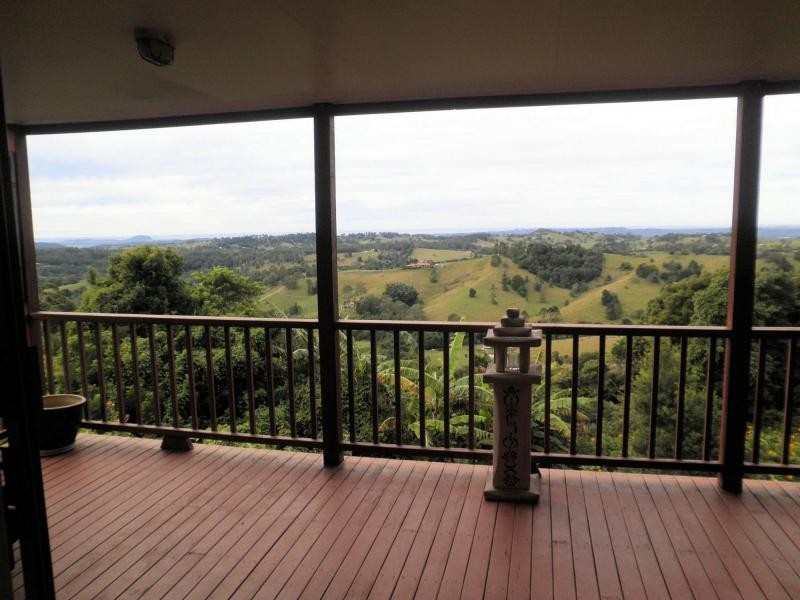 9 Juniper Court, Mapleton QLD 4560