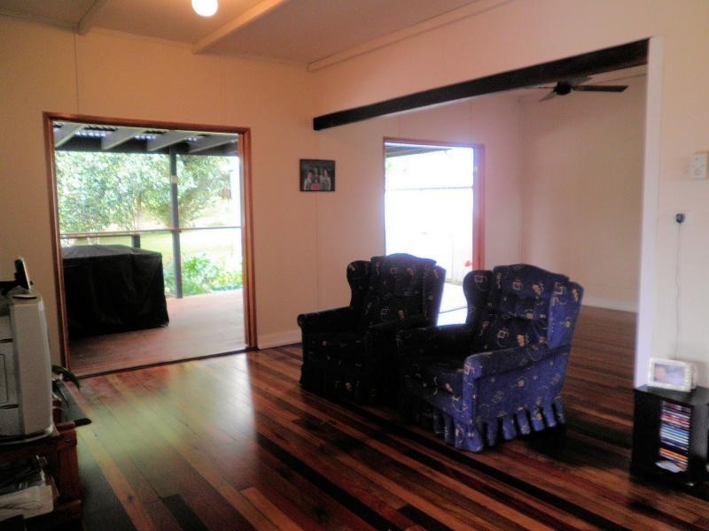 77 Flaxton Drive, Mapleton QLD 4560