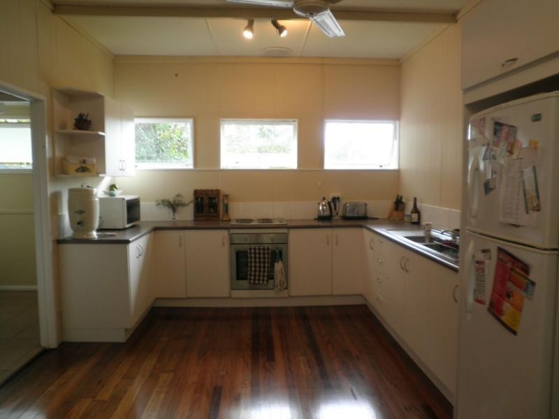 77 Flaxton Drive, Mapleton QLD 4560