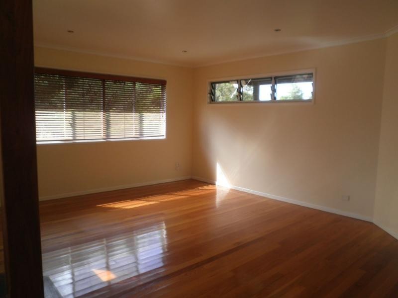 8 Hoffman Close, Montville QLD 4560