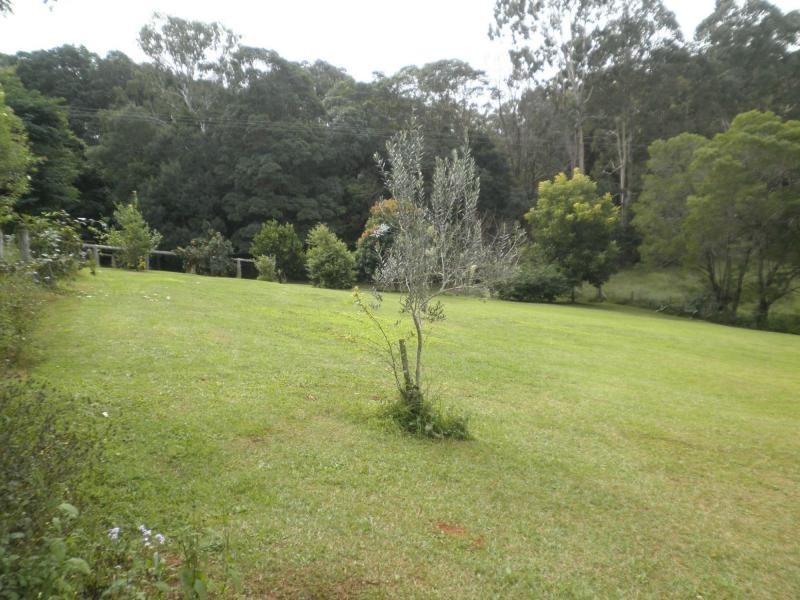 211 Delicia Road, Mapleton QLD 4560