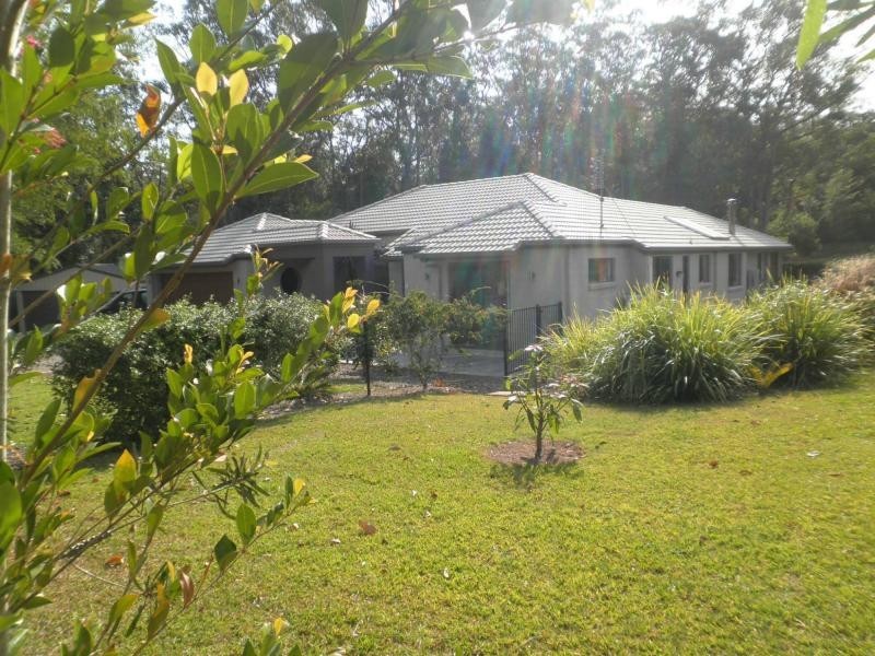 15 Meadowood Rise, Mapleton QLD 4560