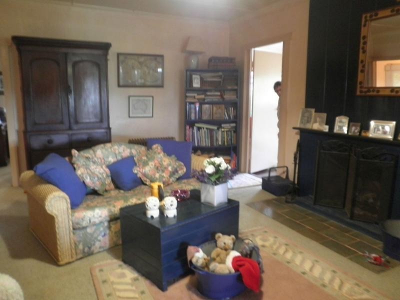 25 Angus Crescent, Kureelpa QLD 4560