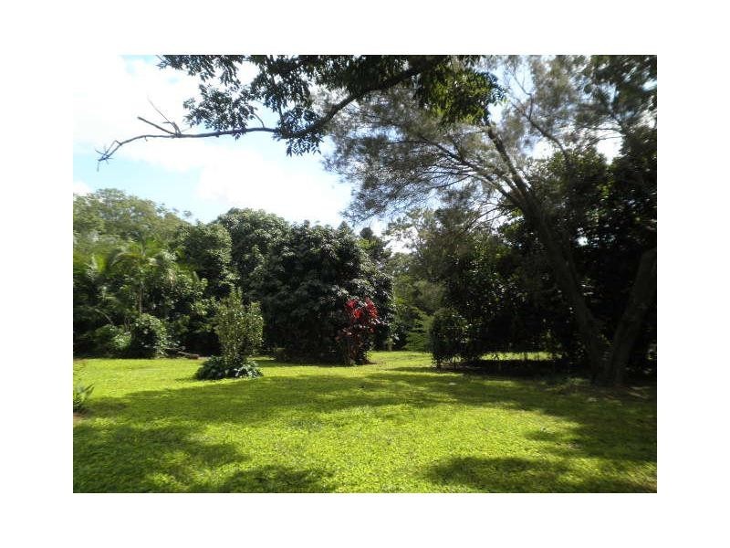 11 Mapleton Falls Road, Mapleton QLD 4560