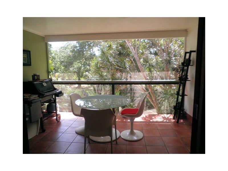 11 Mapleton Falls Road, Mapleton QLD 4560