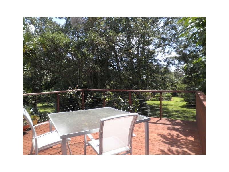 11 Mapleton Falls Road, Mapleton QLD 4560