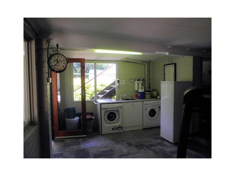 11 Mapleton Falls Road, Mapleton QLD 4560