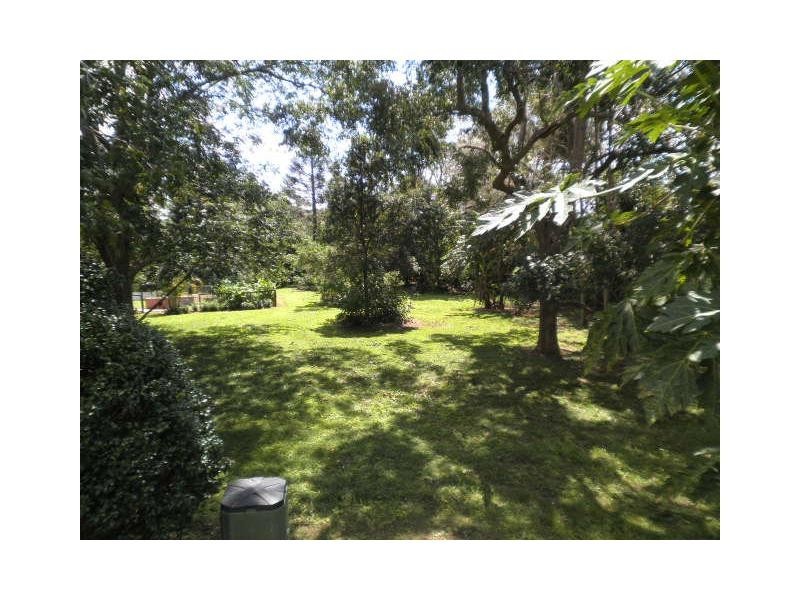 11 Mapleton Falls Road, Mapleton QLD 4560