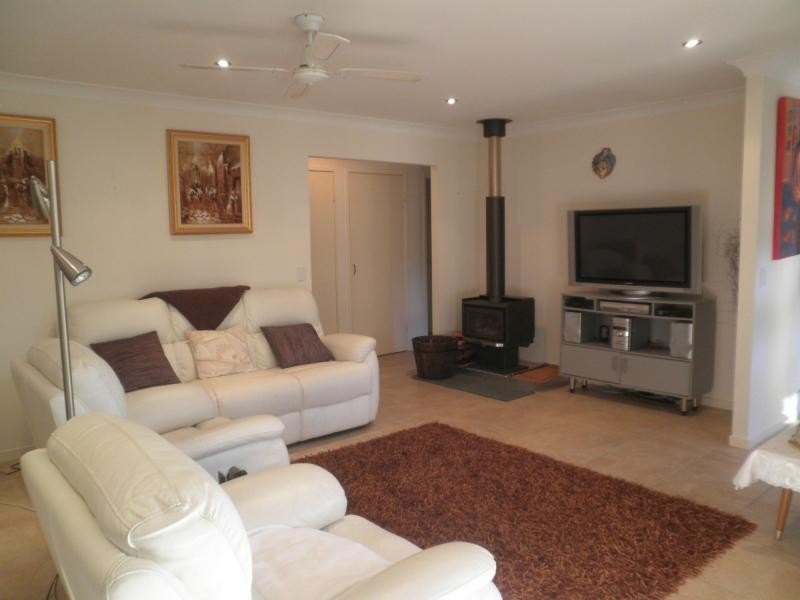 28 Billabong Place, Mapleton QLD 4560