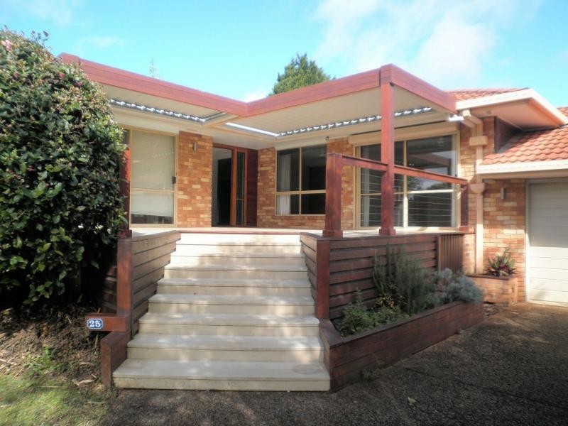 25 Rainbow Park Drive, Mapleton QLD 4560