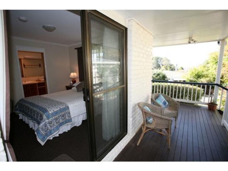 97 Flaxton Drive, Mapleton QLD 4560