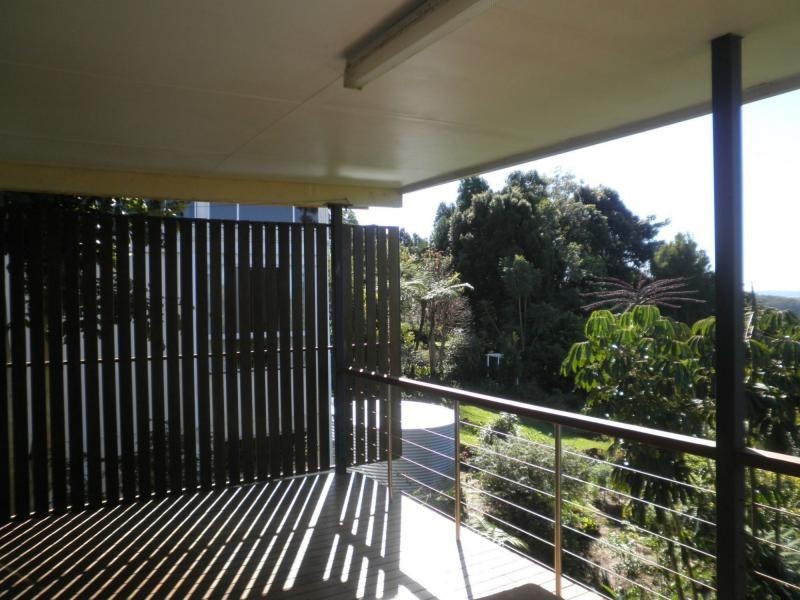 22 Lantana Lane, Mapleton QLD 4560