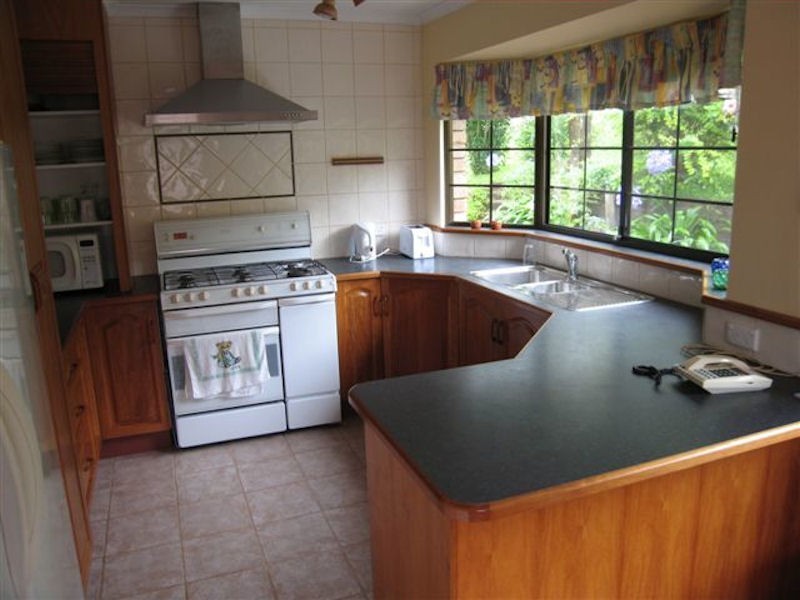 16 Warruga Street, Mapleton QLD 4560