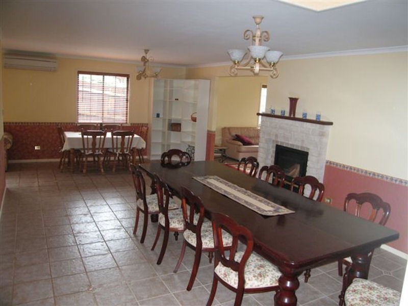 16 Warruga Street, Mapleton QLD 4560