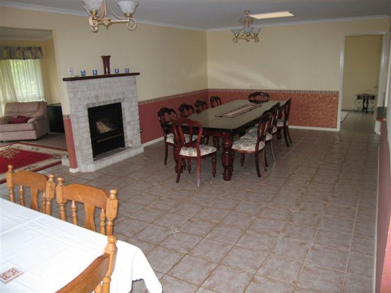 16 Warruga Street, Mapleton QLD 4560