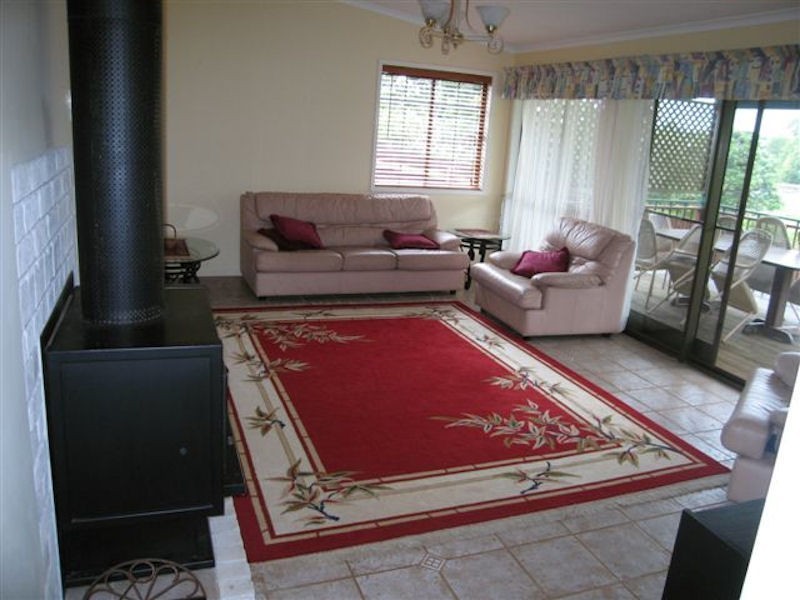 16 Warruga Street, Mapleton QLD 4560