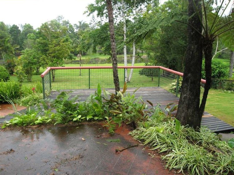 16 Warruga Street, Mapleton QLD 4560