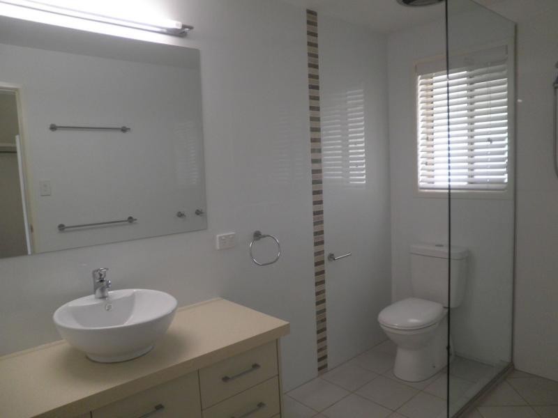 25 Rainbow Park Drive, Mapleton QLD 4560