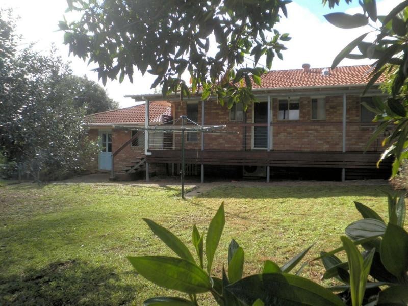 25 Rainbow Park Drive, Mapleton QLD 4560
