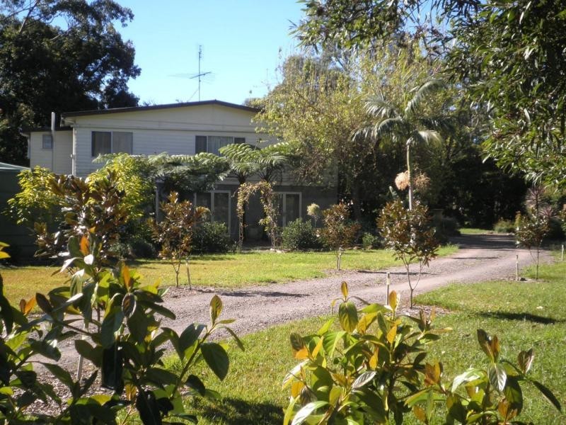 2 The Parkway Place, Mapleton QLD 4560