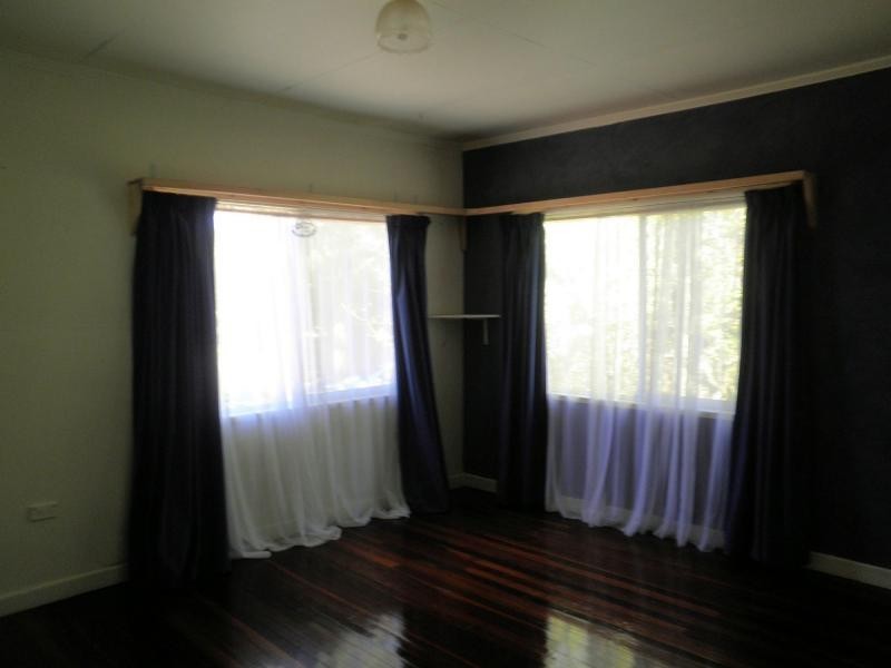 2 The Parkway Place, Mapleton QLD 4560