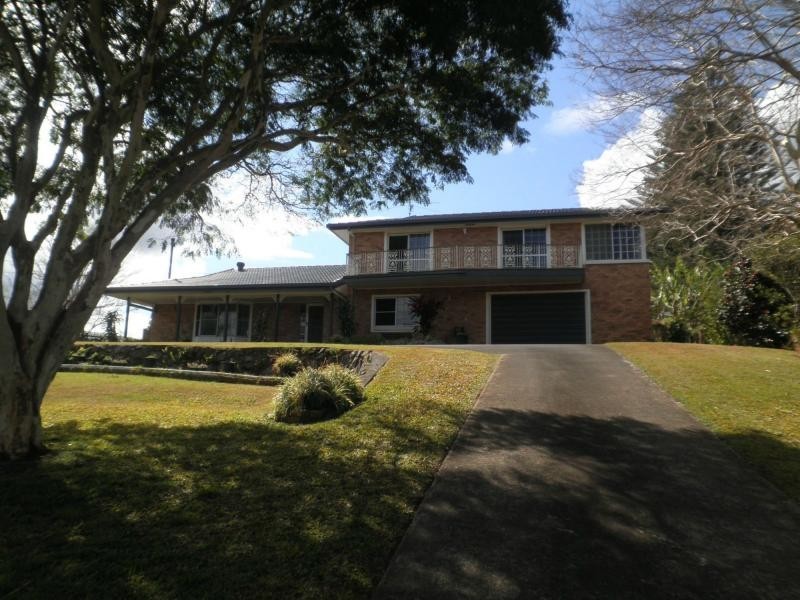 17 Warruga Street, Mapleton QLD 4560