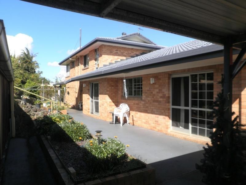17 Warruga Street, Mapleton QLD 4560
