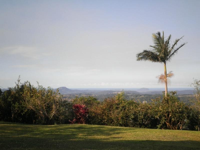 29 Flaxton Drive, Mapleton QLD 4560