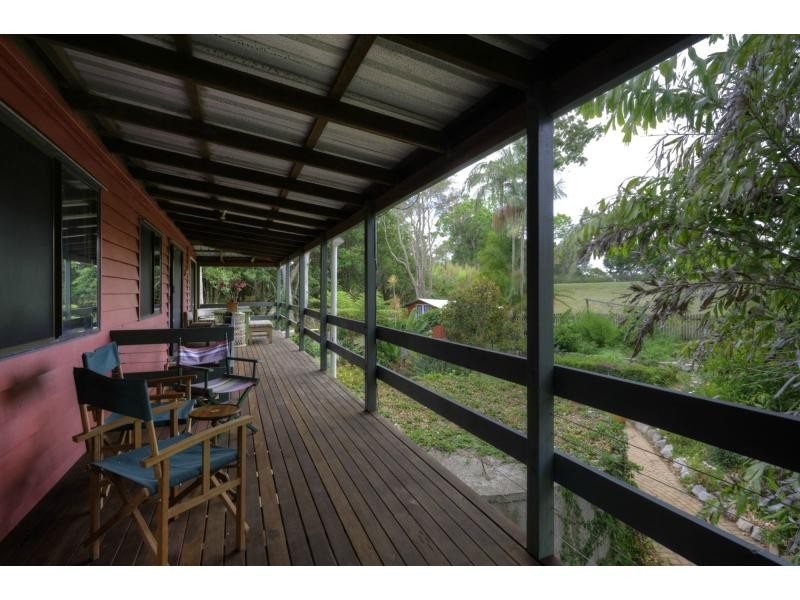 34 Carrington Drive, Flaxton QLD 4560