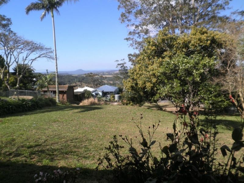 20 Post Office Road, Mapleton QLD 4560