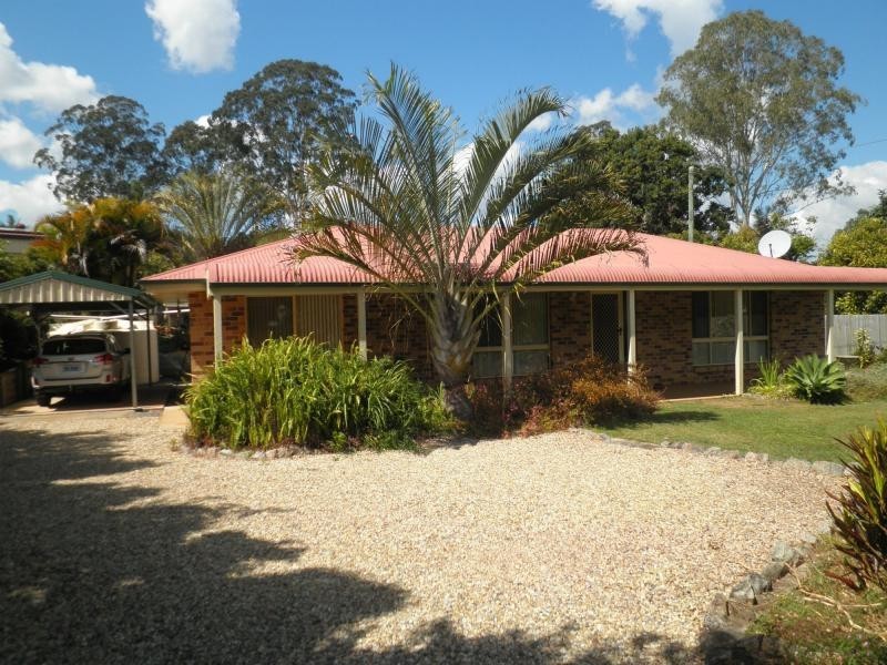 11 Tamarin Drive, Mapleton QLD 4560