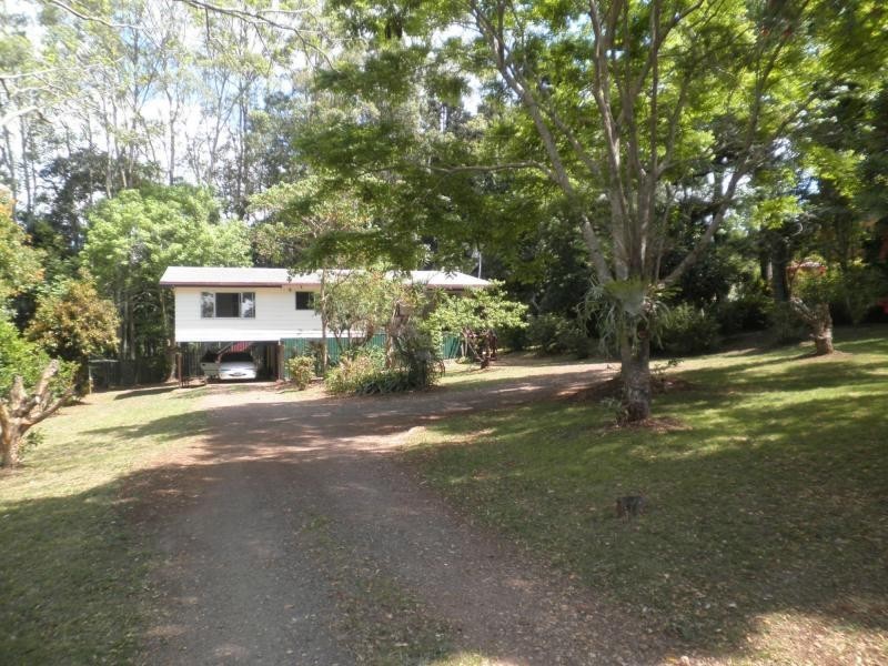132 Flaxton Drive, Mapleton QLD 4560